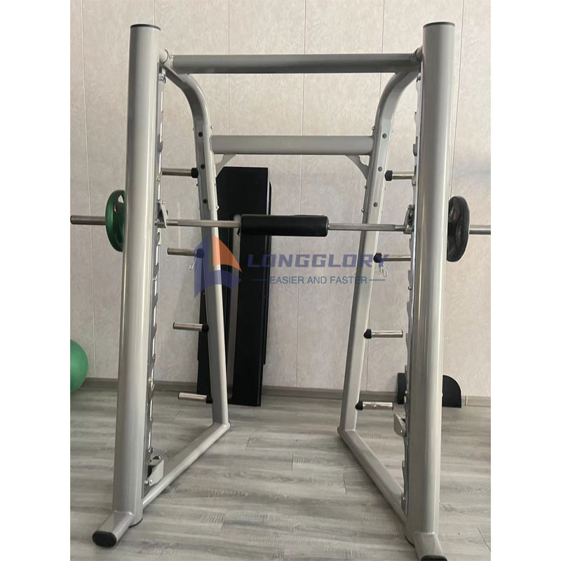 Vybavení tělocvičny Smith Machine