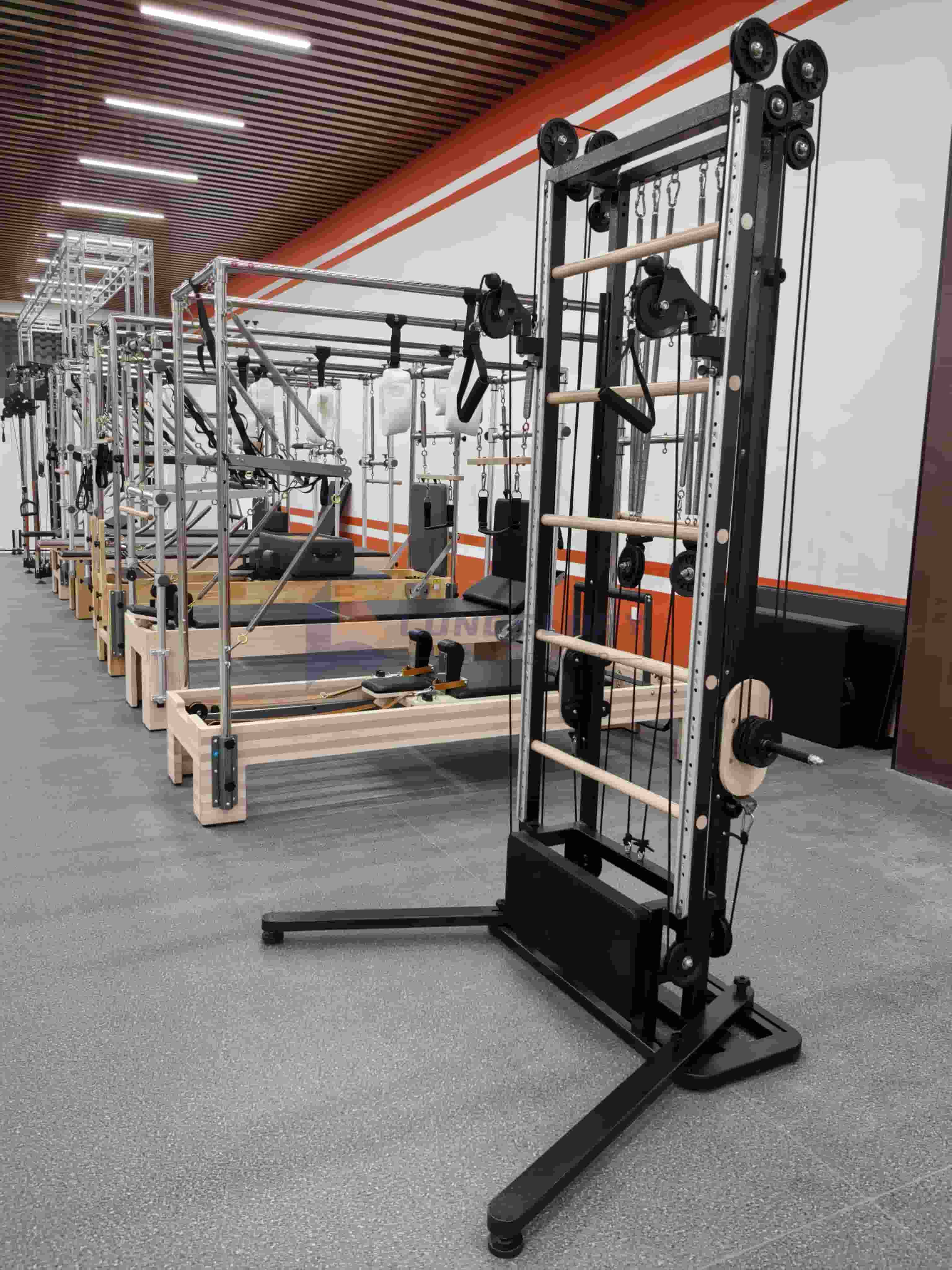 Metal Pilates Pulley Tower